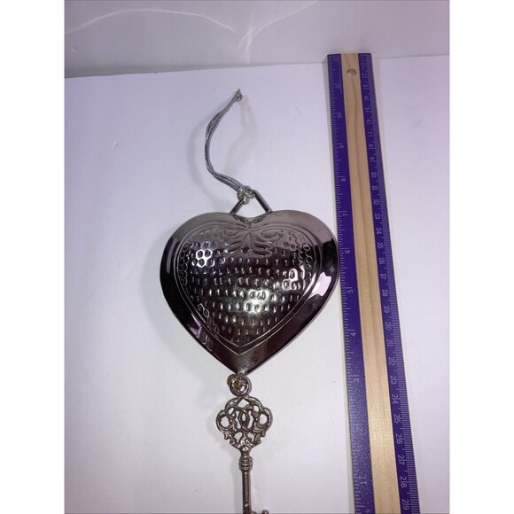Vintage Chrome Plated Heart Shaped with Key with Brass/Gold Keyhole Ornament - Picture 6 of 6